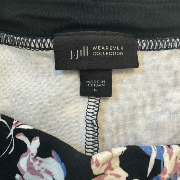 J Jill rayon/nylon/spandex wide leg Capri pants - Picture 2 of 3